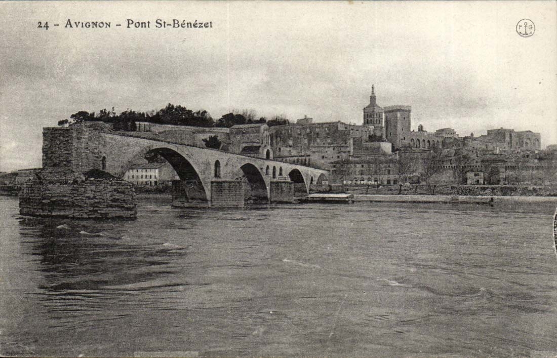 Avignon CPA Pont St Benezet