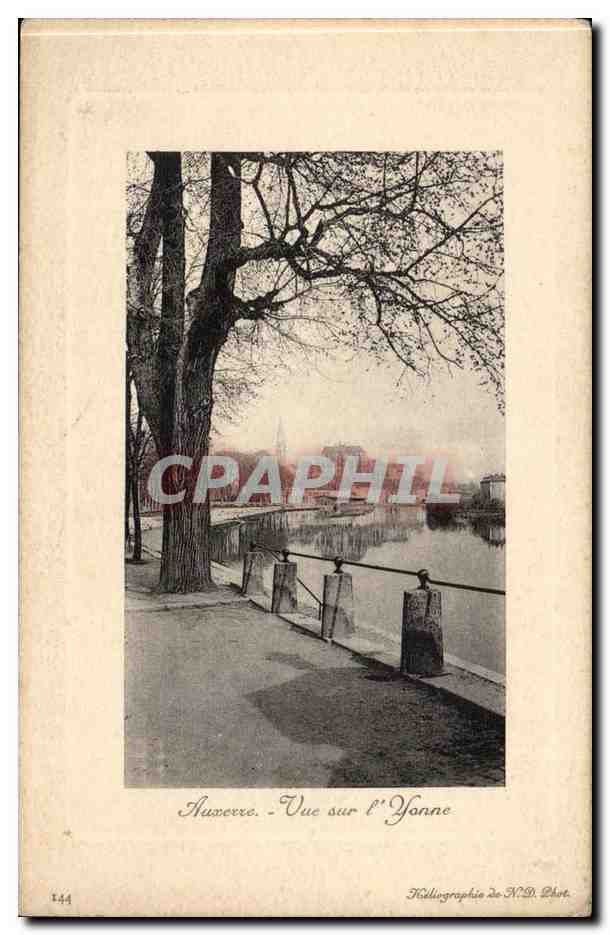 Auxerre- Vue sur l'Yonne - CPA 
