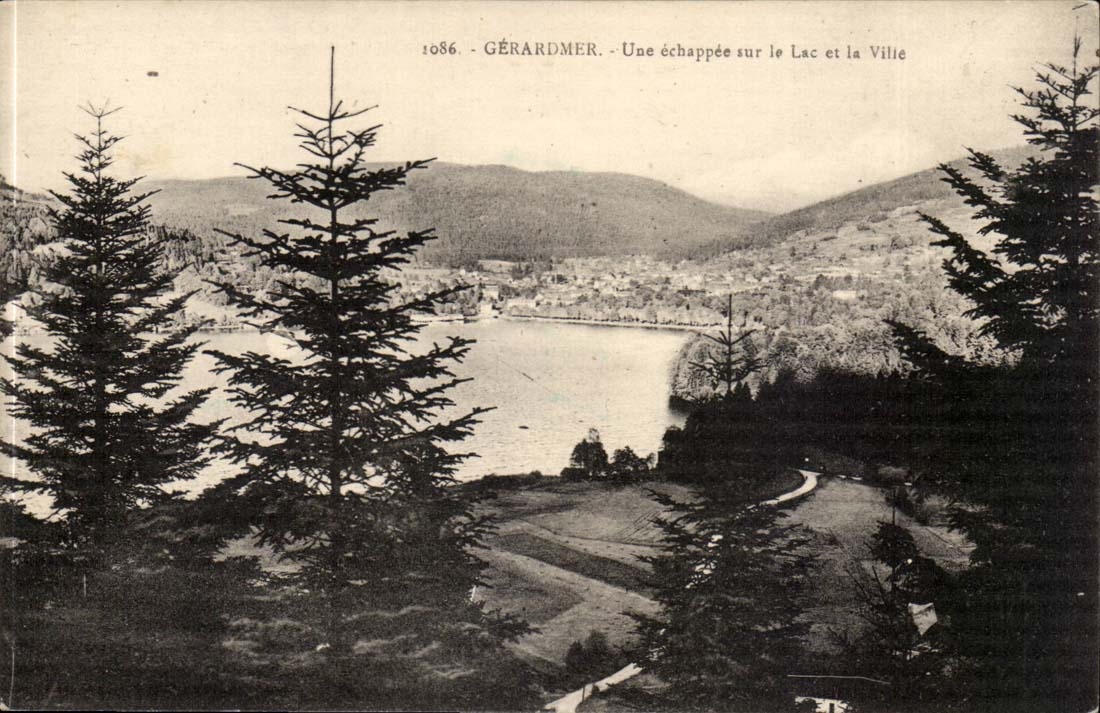 Gerardmer - Une echappee sur le Lac et la Ville - CPA 