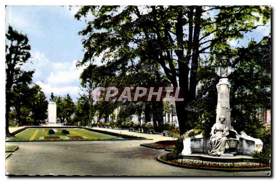 Lille - square Jussien et le petit Quinquin - CPA 