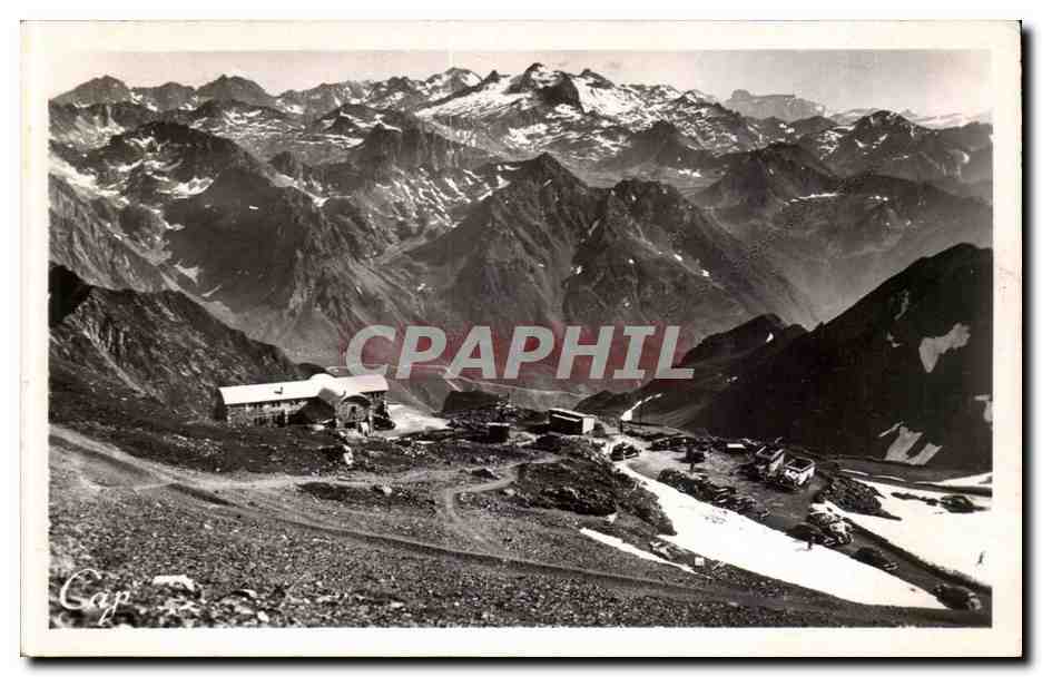 Vue prise du Pic du Midi et les Laquets — Bagnères-de-Bigorre — éditeur Réalphoto