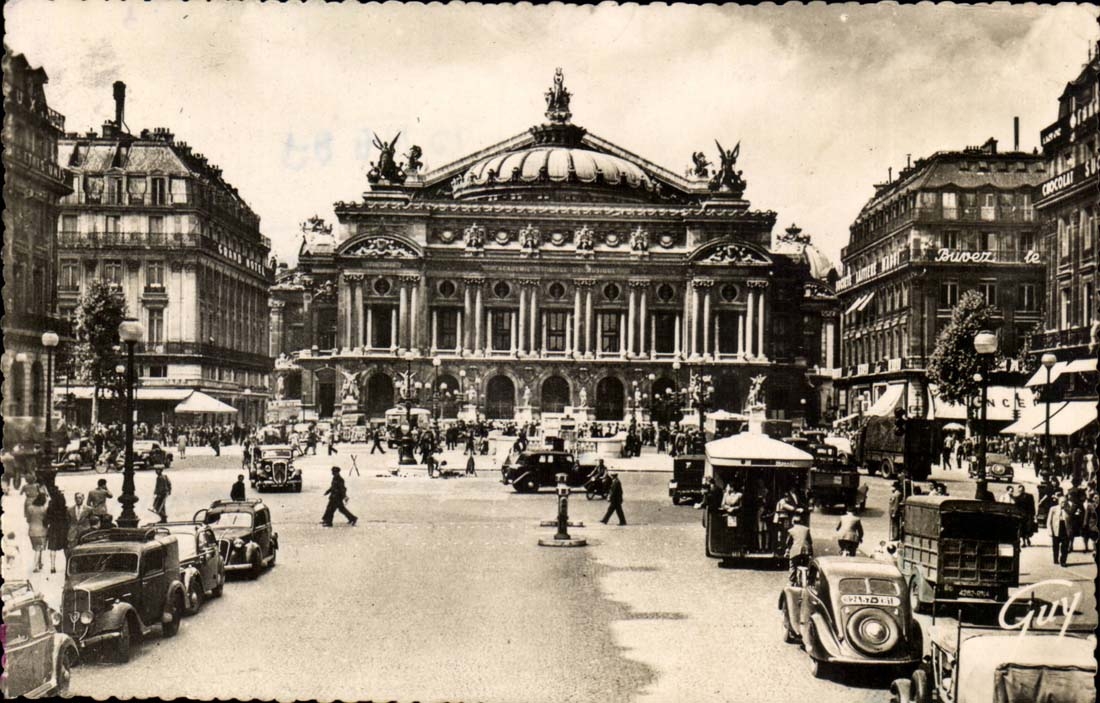 Paris 8 La Place et Le Theatre L'Opera - CPA 