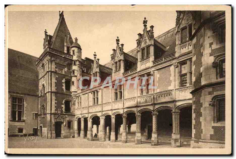 La Douce France - Chateau de Blois -facade Interieure Louis XII - CPA 