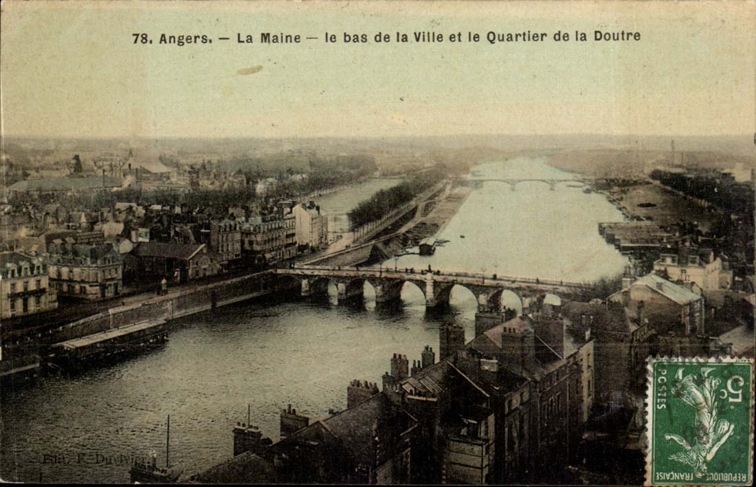 Angers CPA La maine Le bas de la ville et le quartier de la Doufre