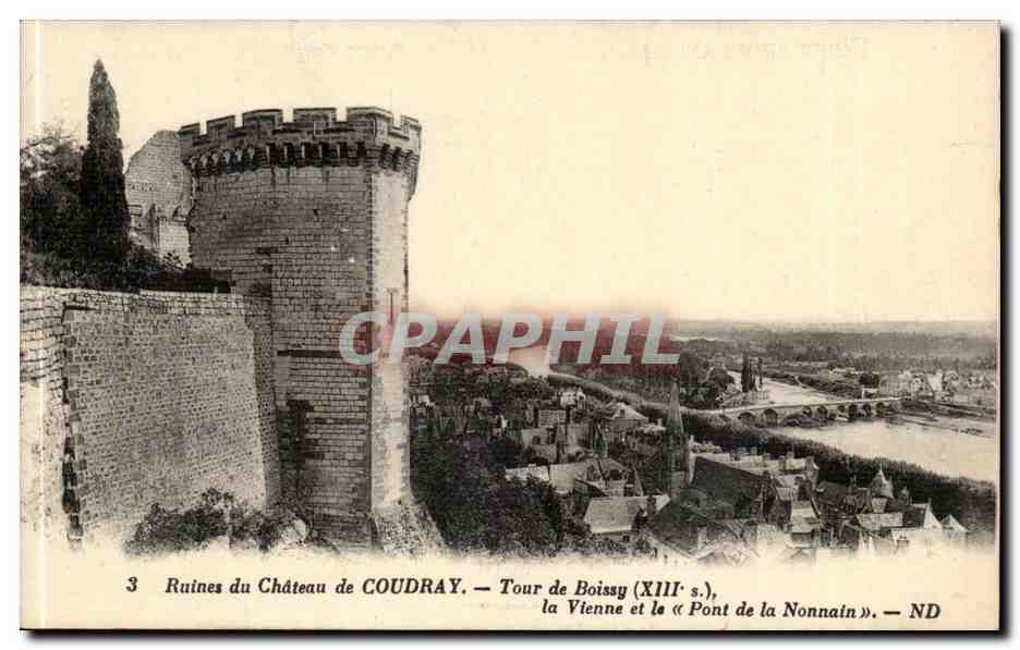 Ruines du Château de COUDRAY — Tour de Boissy (XIIIe s.), la Vienne et le « Pont de la Nonnain »