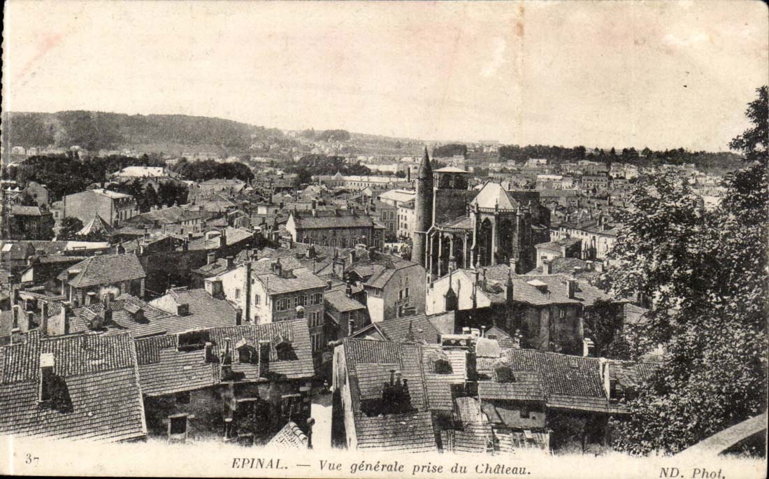 Epinal CPA Vue generale prise du chateau