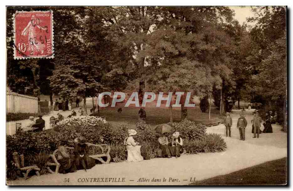 Contrexeville CPA Allees dans le parc