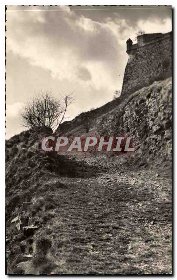 Besançon (Doubs) — En montant à la Citadelle — Édition E. PROTIÈS