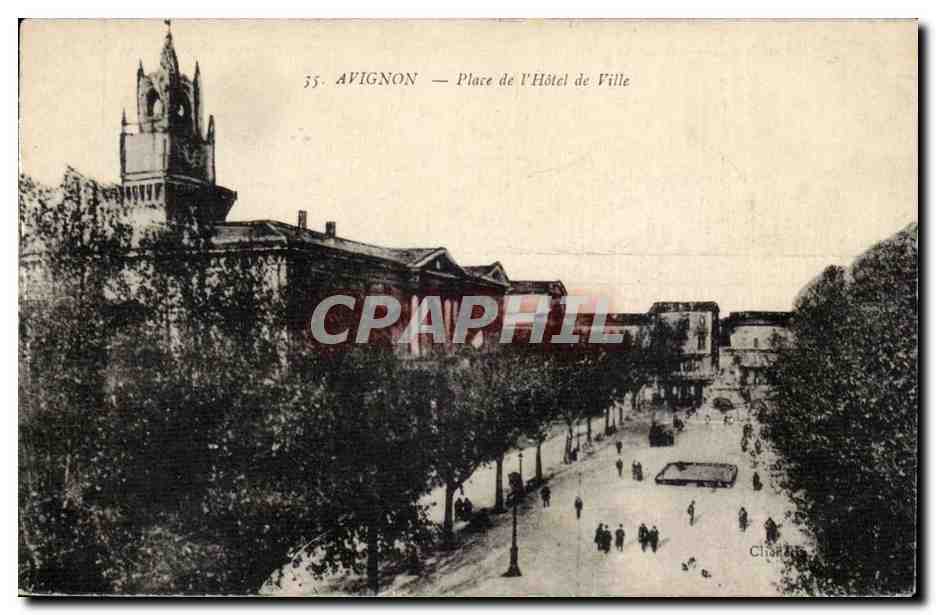 Avignon CPA Place de l'hotel de ville