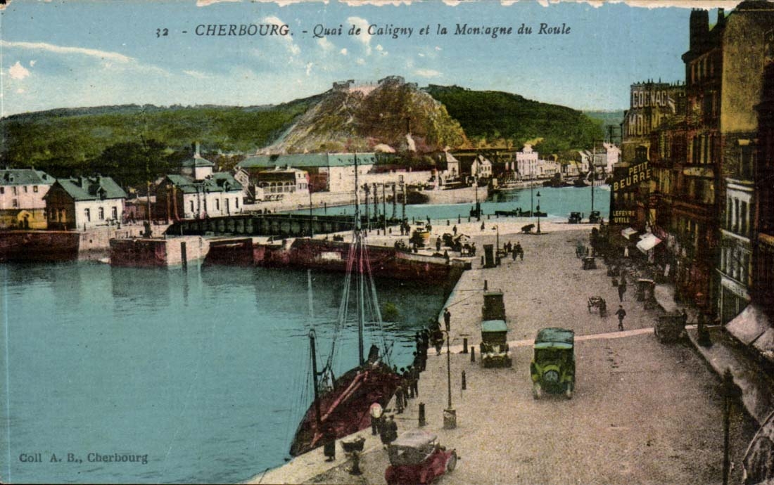 Cherbourg - Quai de Caligny et la Montagne du Roule - CPA 