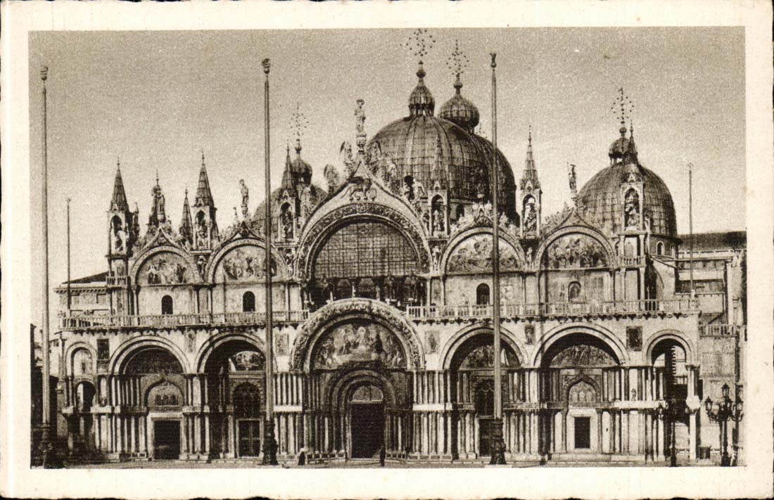 Italie Italia Venezia CPA Basilica di s Marco