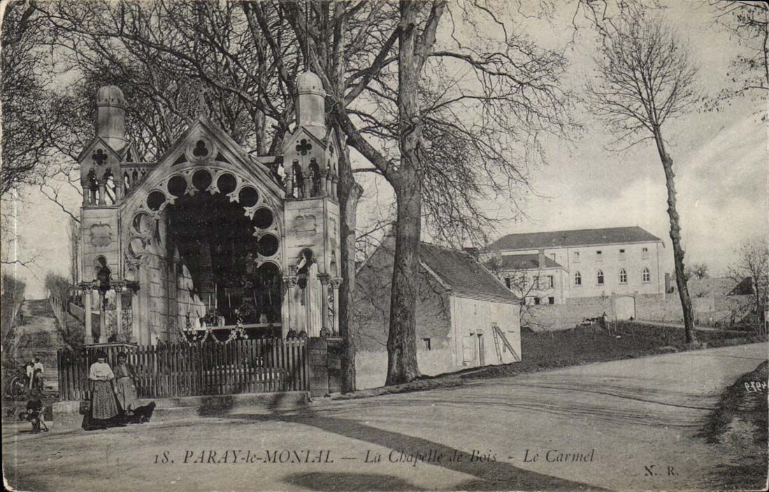 CPA Paray le Monial La chapelle de bois Le carmel
