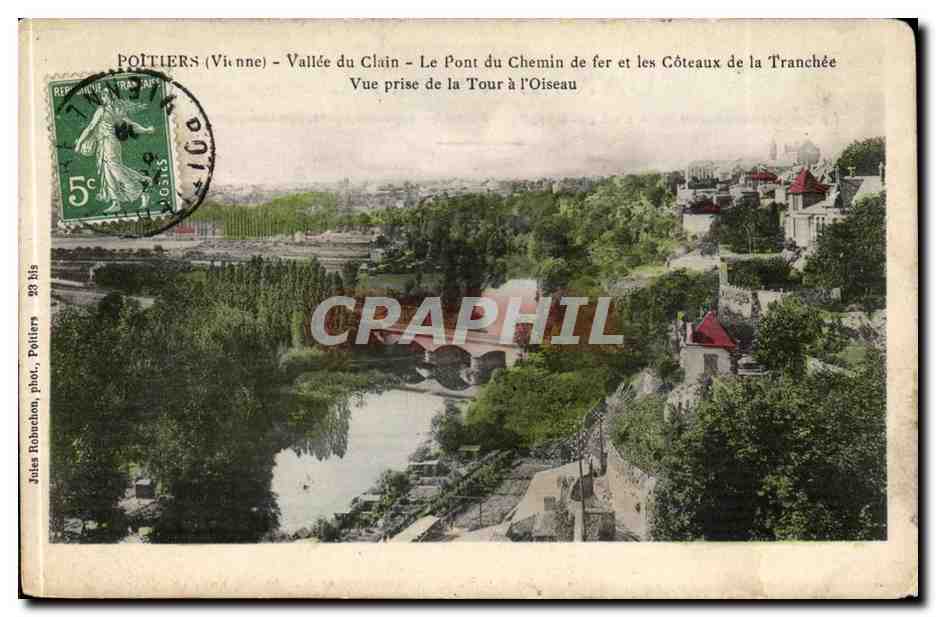 Poitiers (Vienne) - Vallée du Clain - Le Pont du Chemin de fer et les Côteaux de la Tranchée - Vue prise de la Tour à l'Oiseau