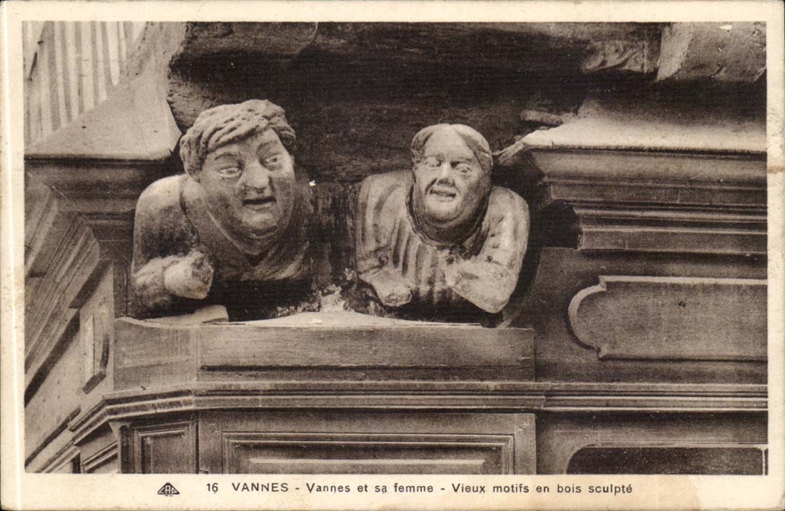Vannes et sa femme — Vieux motifs en bois sculpté — Vannes