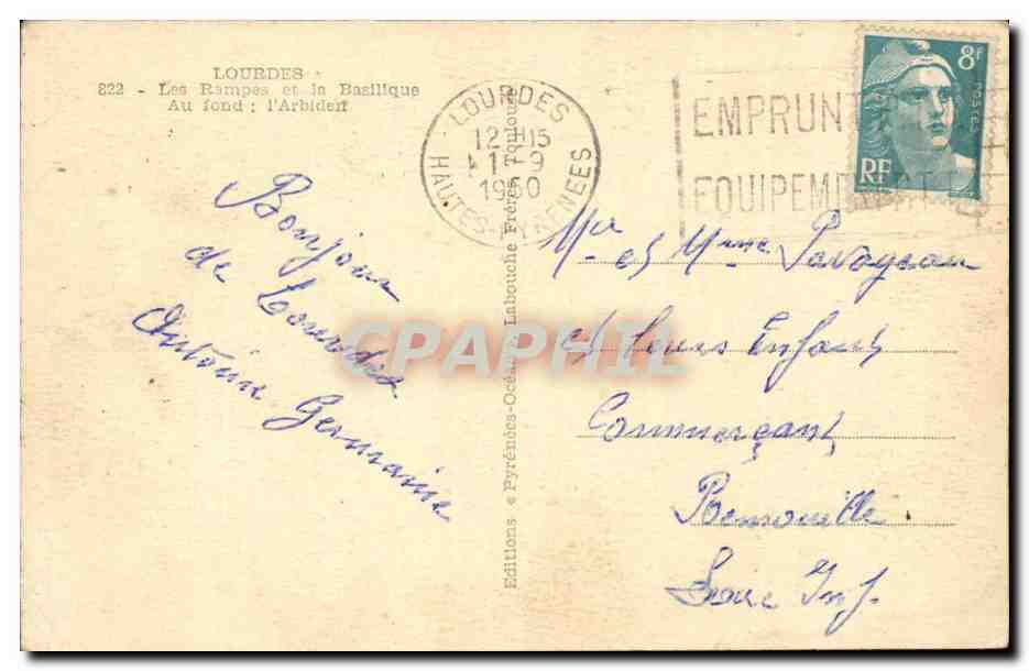 Lourdes - Les Rampes de la Basilique Au fond - CPA  — Verso