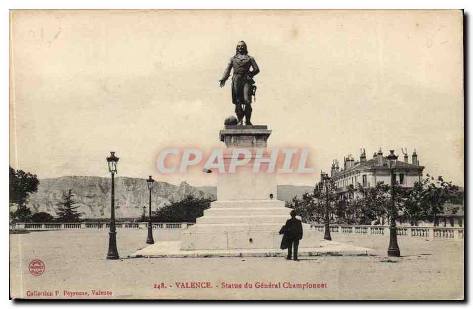 Valence - Statue du Général Championnet — Collection P. Peyrouze, n°248
