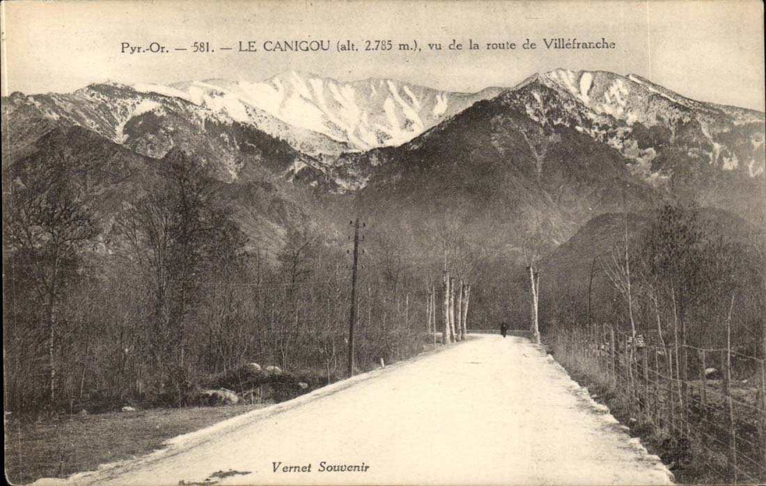 Le Canigou - Vu de la Route de Villefranche CPA 
