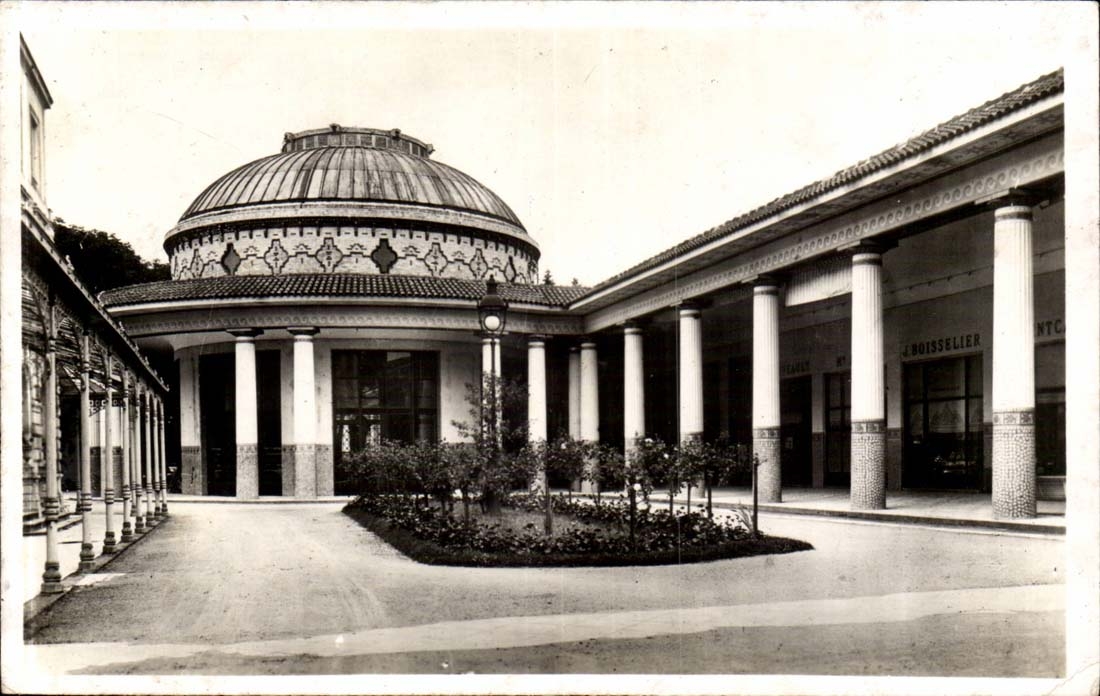 Vittele Contrexevile - Le Pavilon et les Galeries - CPA 