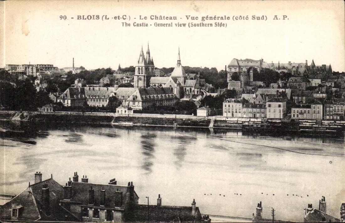 Blois - Le Chateau - Vue Generale cote sud - CPA 