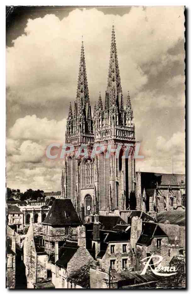 Quimper CPA La cathedrale vue du Mont Frugy