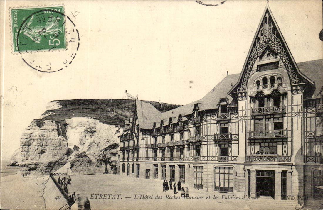Etretat CPA L'hotel des roches blanches et les falaises d'Aval