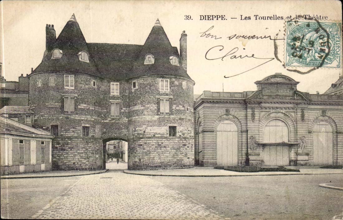 Dieppe CPA Les Tourelles et le theatre