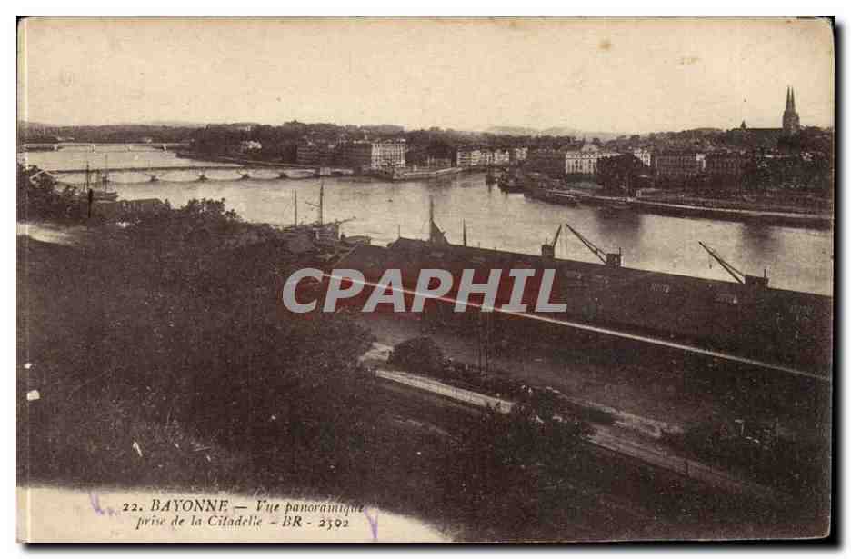 Bayonne — Vue panoramique prise de la Citadelle — BR - 2392