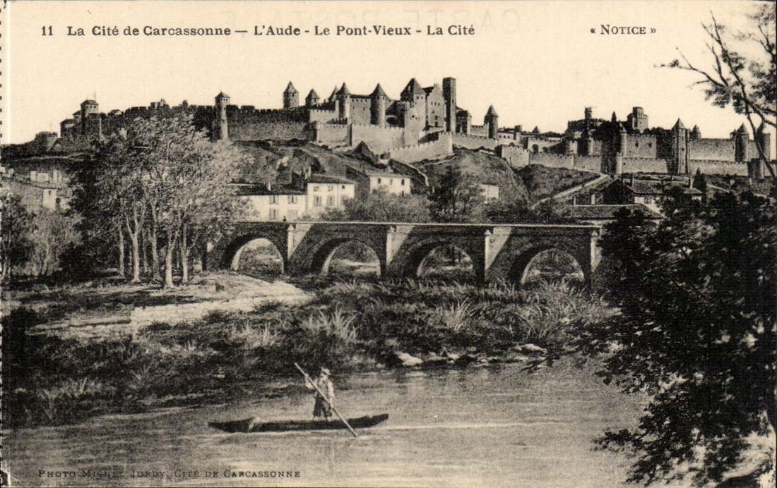 Carcassonne — L'Aude — Le Pont-Vieux — La Cité — Photo Misnet Jordy