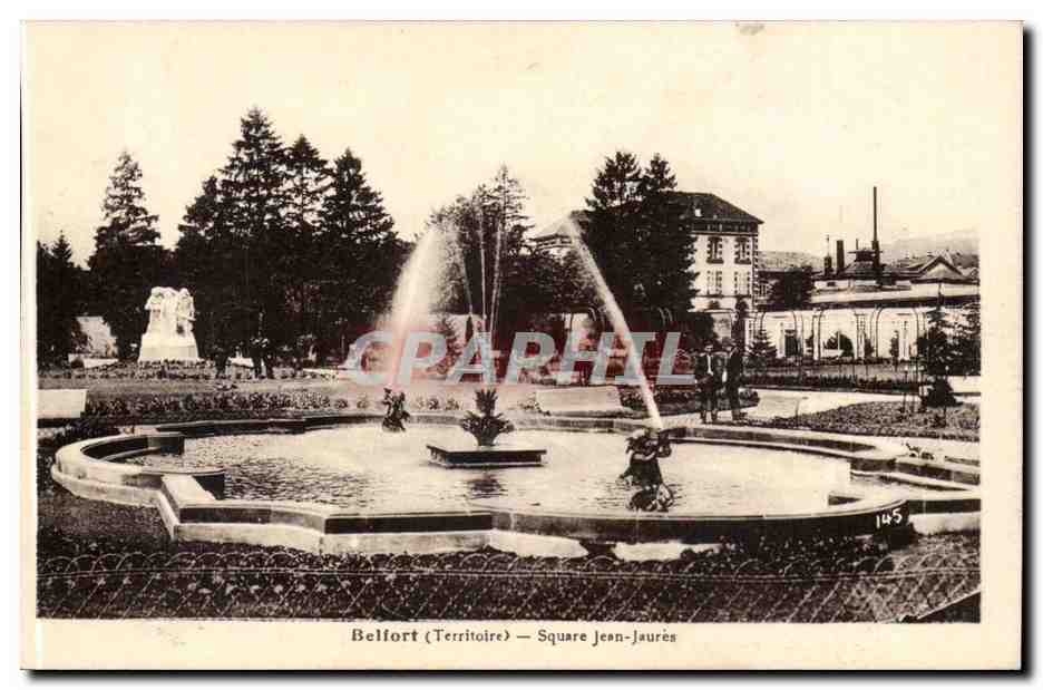 Belfort (Territoire) — Square Jean-Jaurès — Fontaine et monument