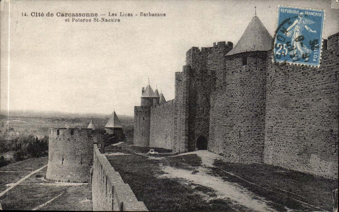 Cite de Carcassonne CPA Les lices Barbacane et poterne St Nazaire