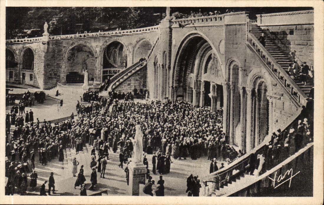 lourdes CPA Entree du rosaire