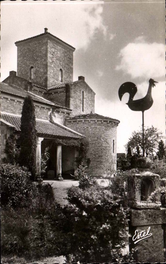 Église de Germigny-des-Prés — Façade méridionale et lanterne des morts — Éditeur Estel, n° 2752