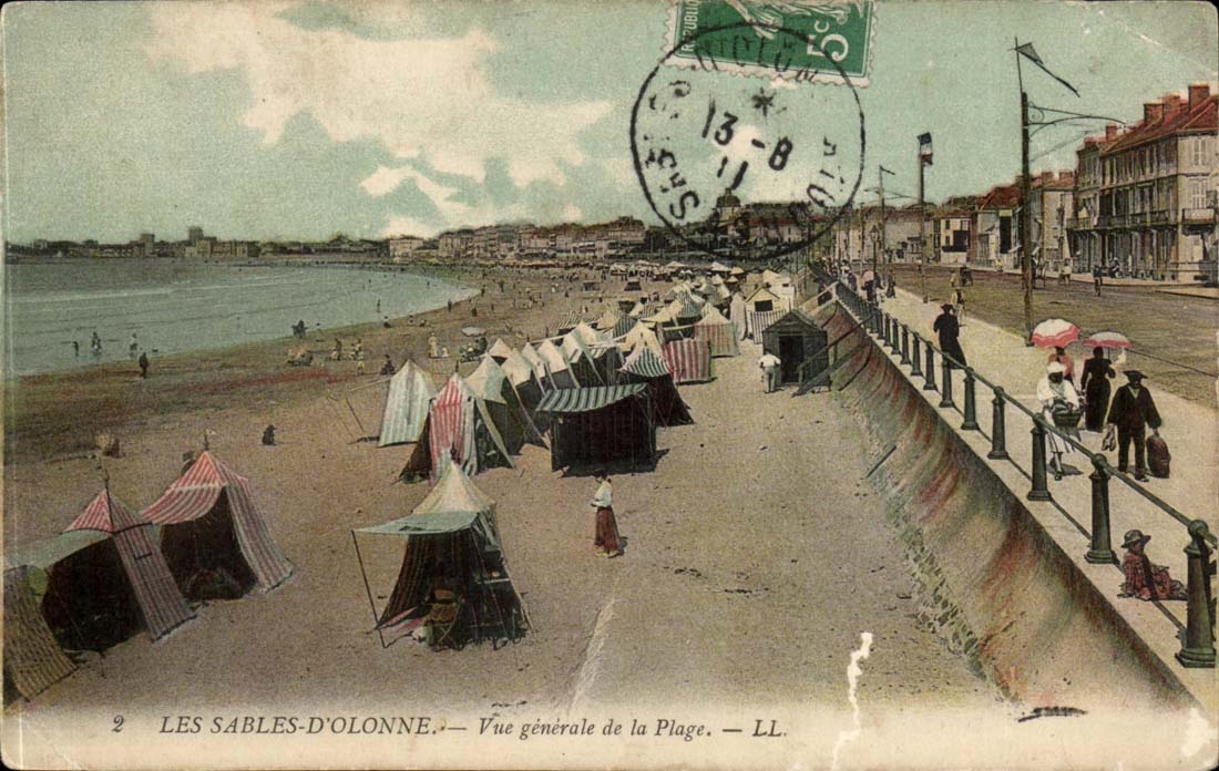 SAbles D'olonne CPA Vue generale de la plage