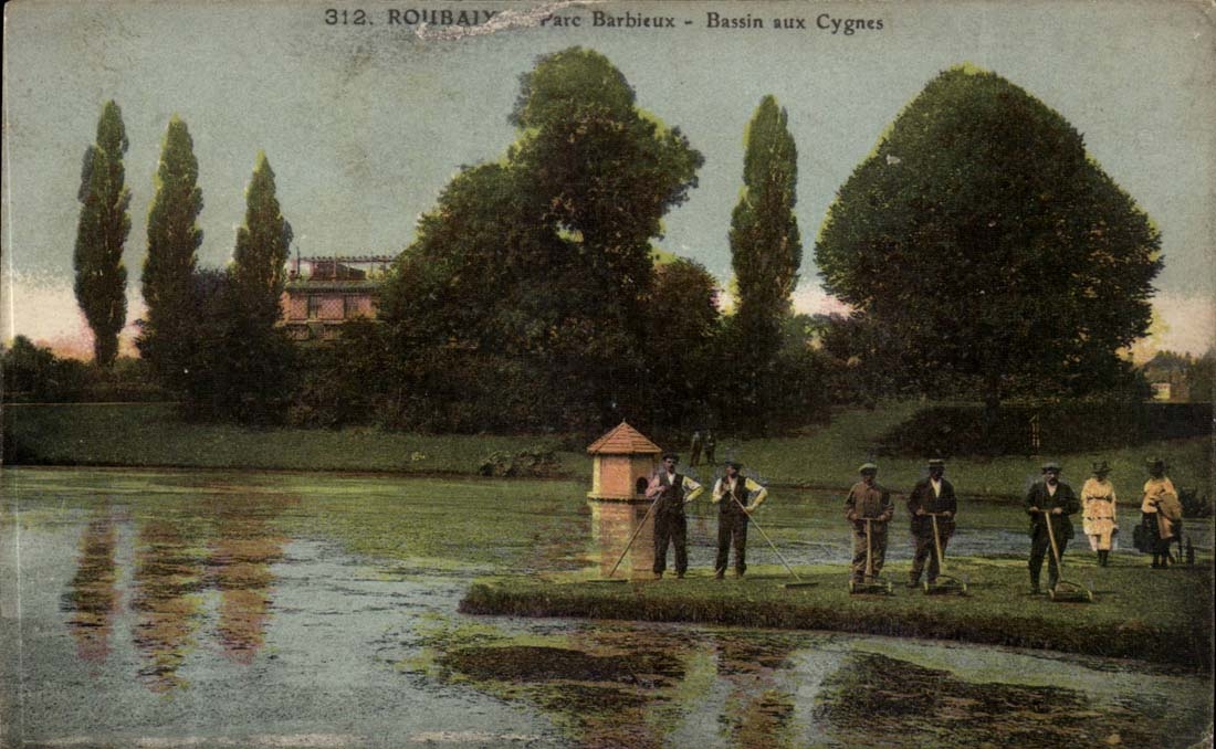 Roubaix CPA Parc Barbieux Bassin des cygnes