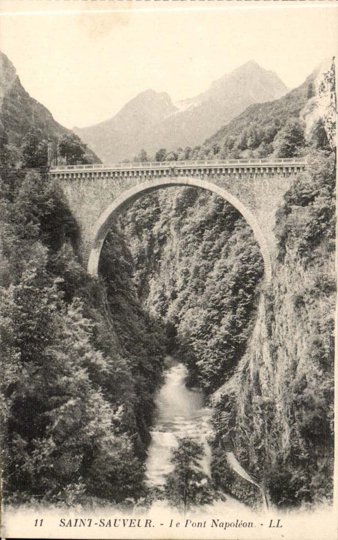 Saint Sauveur CPA Le pont Napoleon