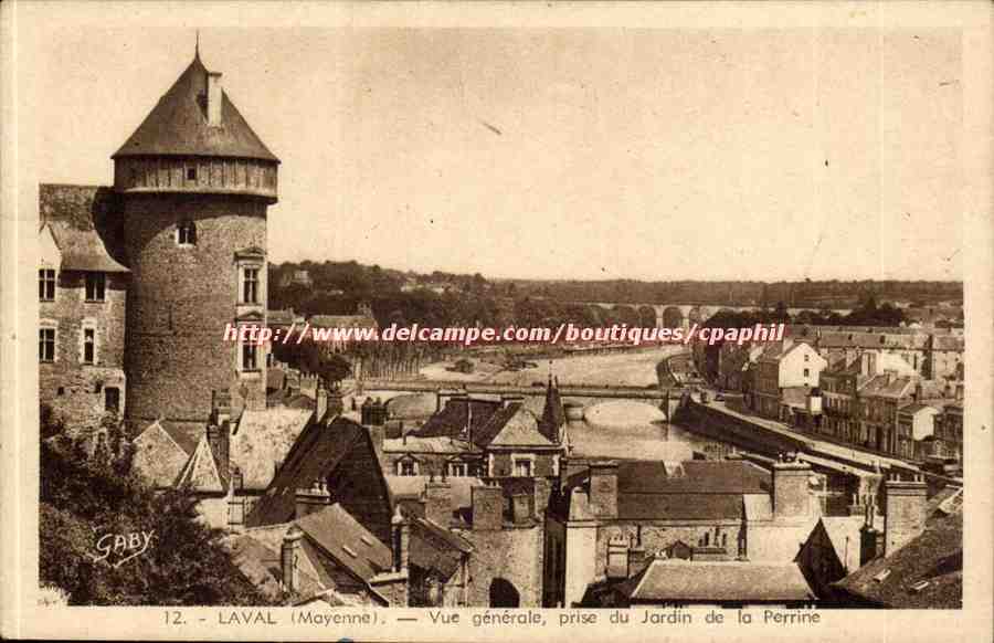 Laval (Mayenne) — Vue générale prise du Jardin de la Perrine — Gaby, n°12