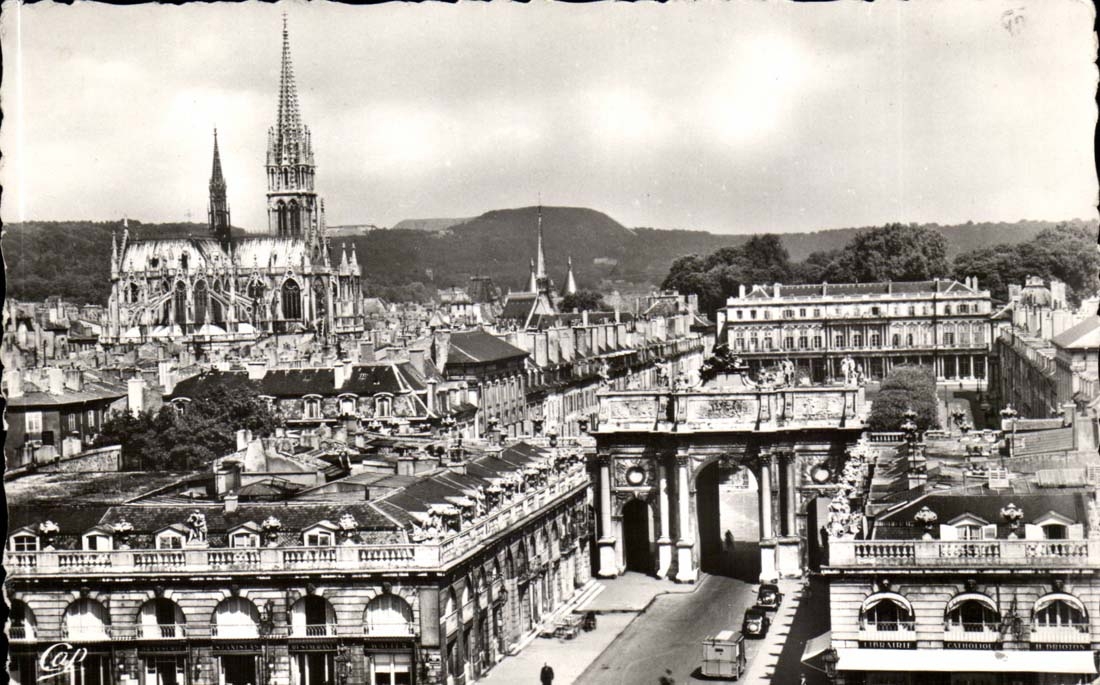 Nancy CPA Vue prise de l'hotel de ville