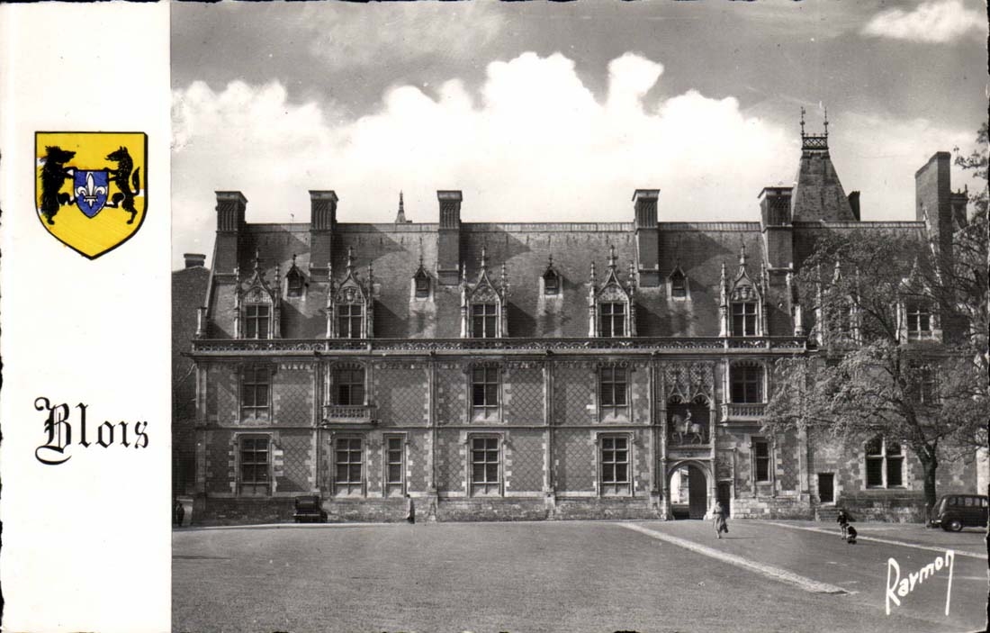 CPA Chateau de Blois Facade Louis XII