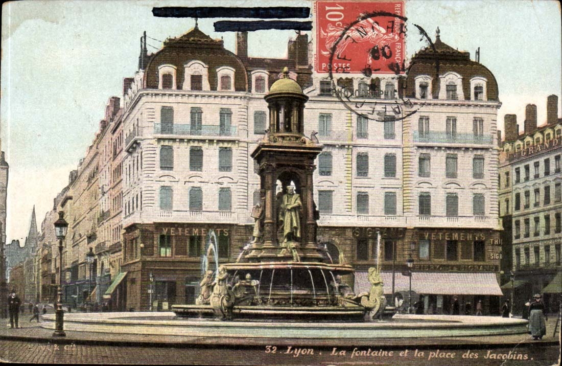 Lyon - La Fontaine et la Place des Jacobins - CPA 