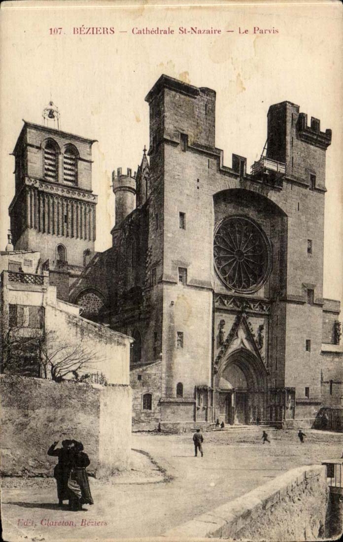 Beziers - Cathedrale St Nazaire - Le Parvis - CPA 