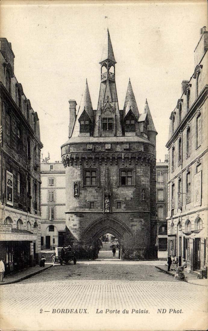 Bordeaux CPA La porte du palais