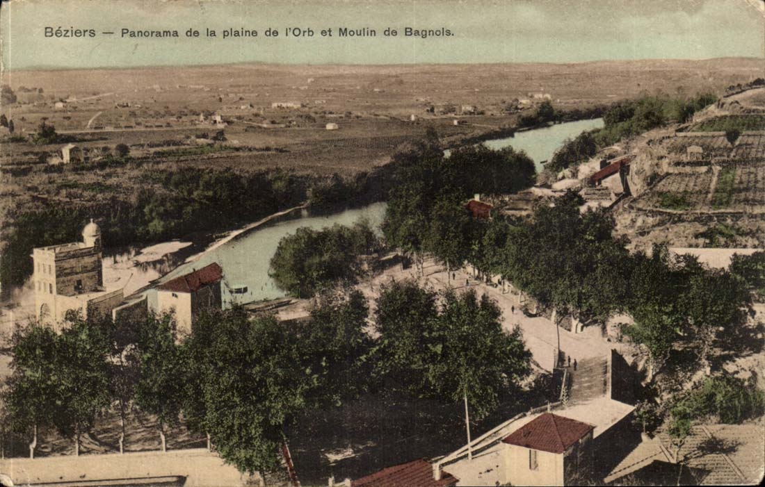 Beziers CPA Panorama de la plaine de l'orb et moulin de Bagnols