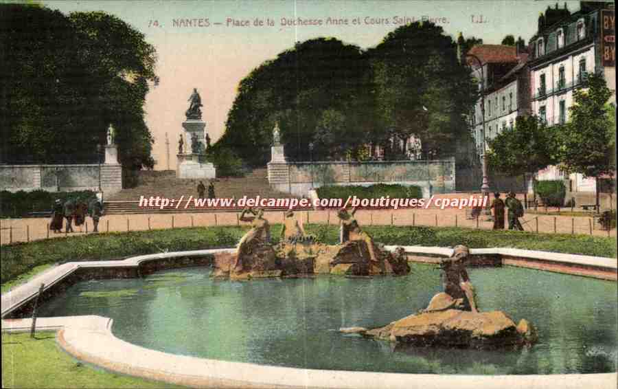 Nantes CPA Place de la Duchesse Anne et cours Saint pierre