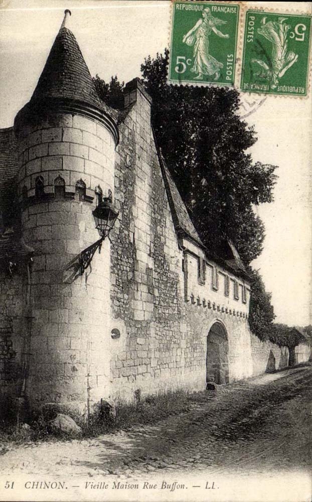 Chinon - Vieille Maison Rue Buffon - CPA 