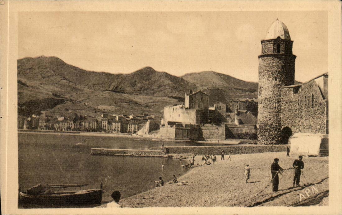 Collioure - Vue Generale et Plage St Vincent - CPA 