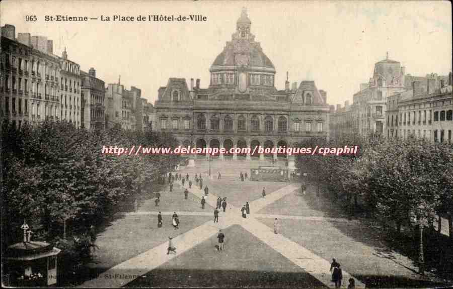 Saint Etienne - La Place de L'Hotel de Ville - CPA 