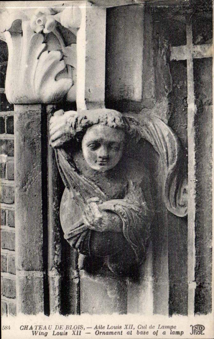 Blois CPA Le chateau Aile Louis XII cul de lampe 