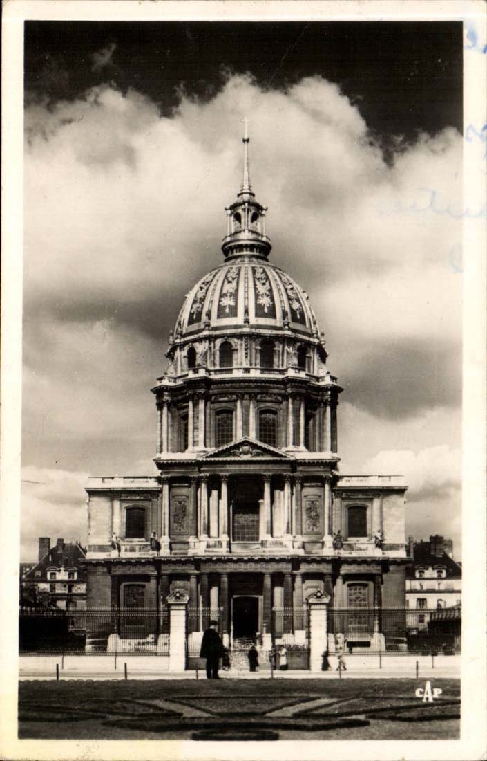 Paris CPA Les Invalides