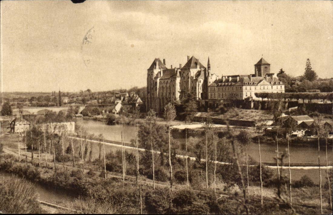 CPA Abbaye Saint Pierre de Solesmes Vallee de la Sarthe