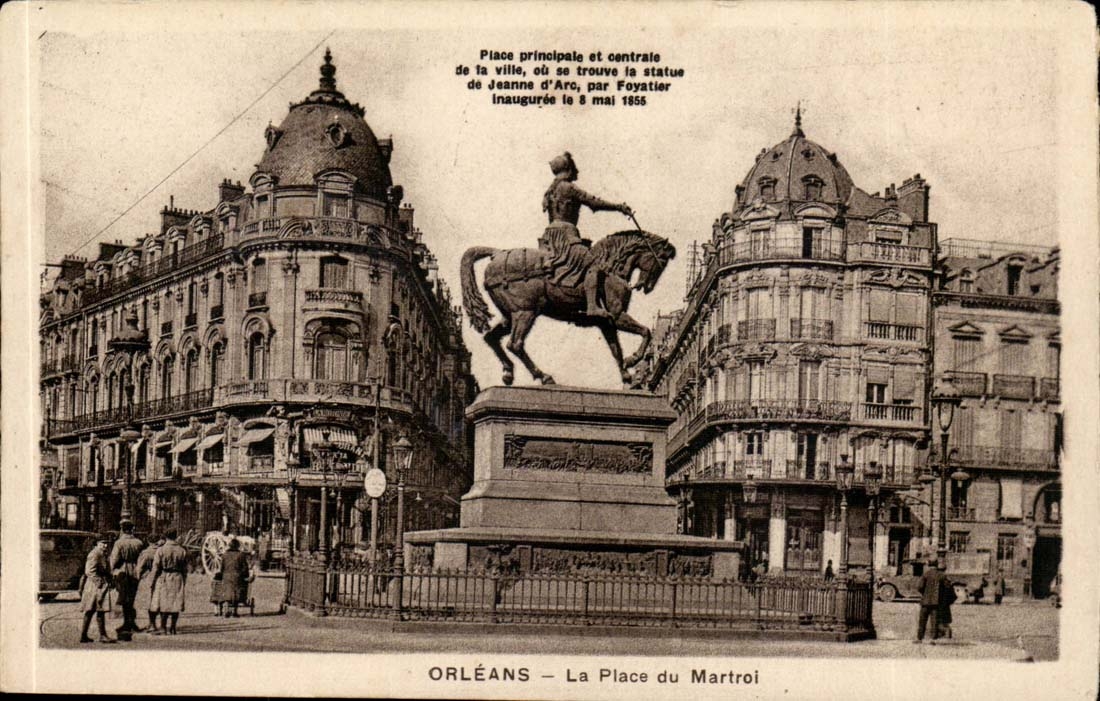 CPA Orleans La place du Martroi